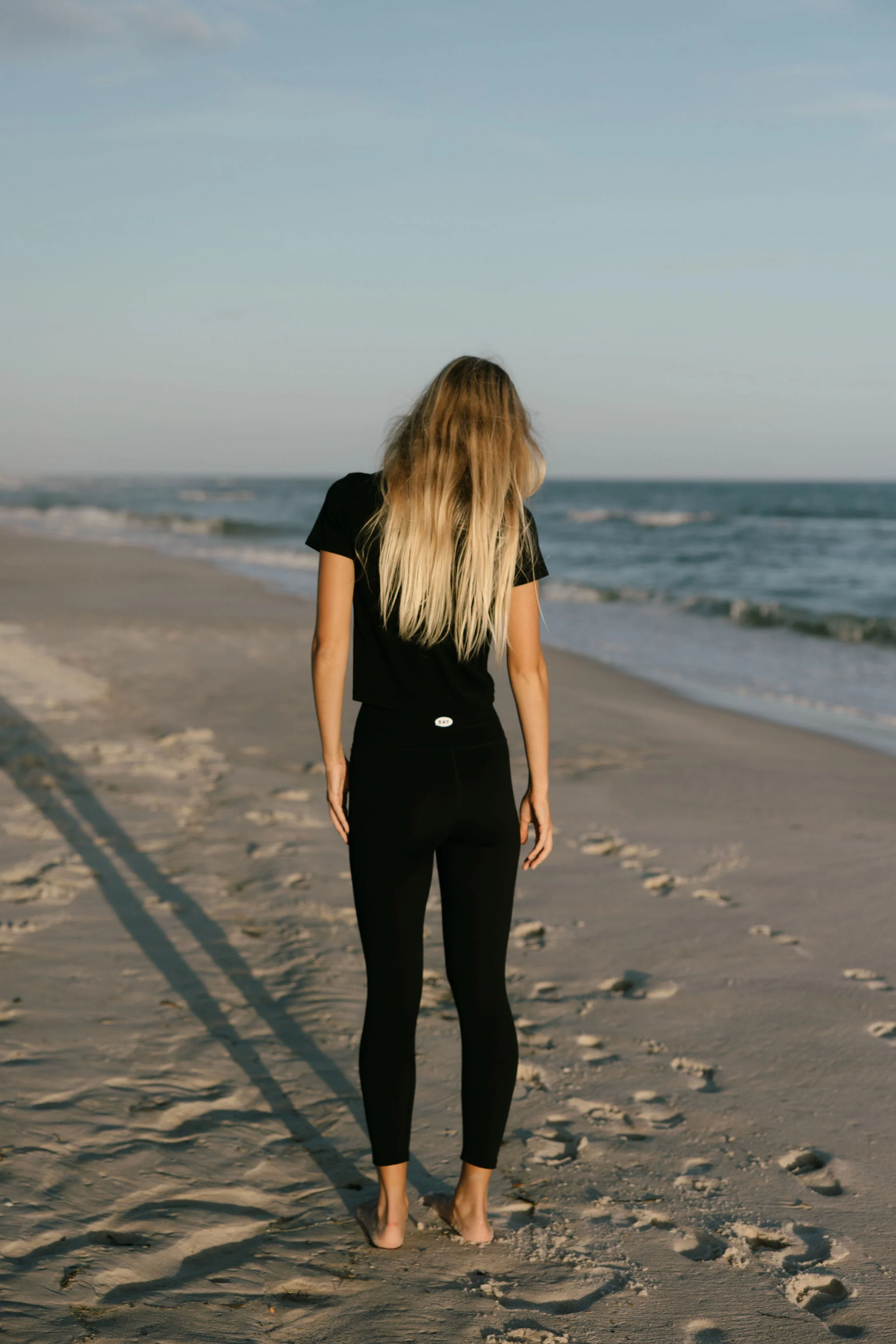 Classic Legging - Image 3