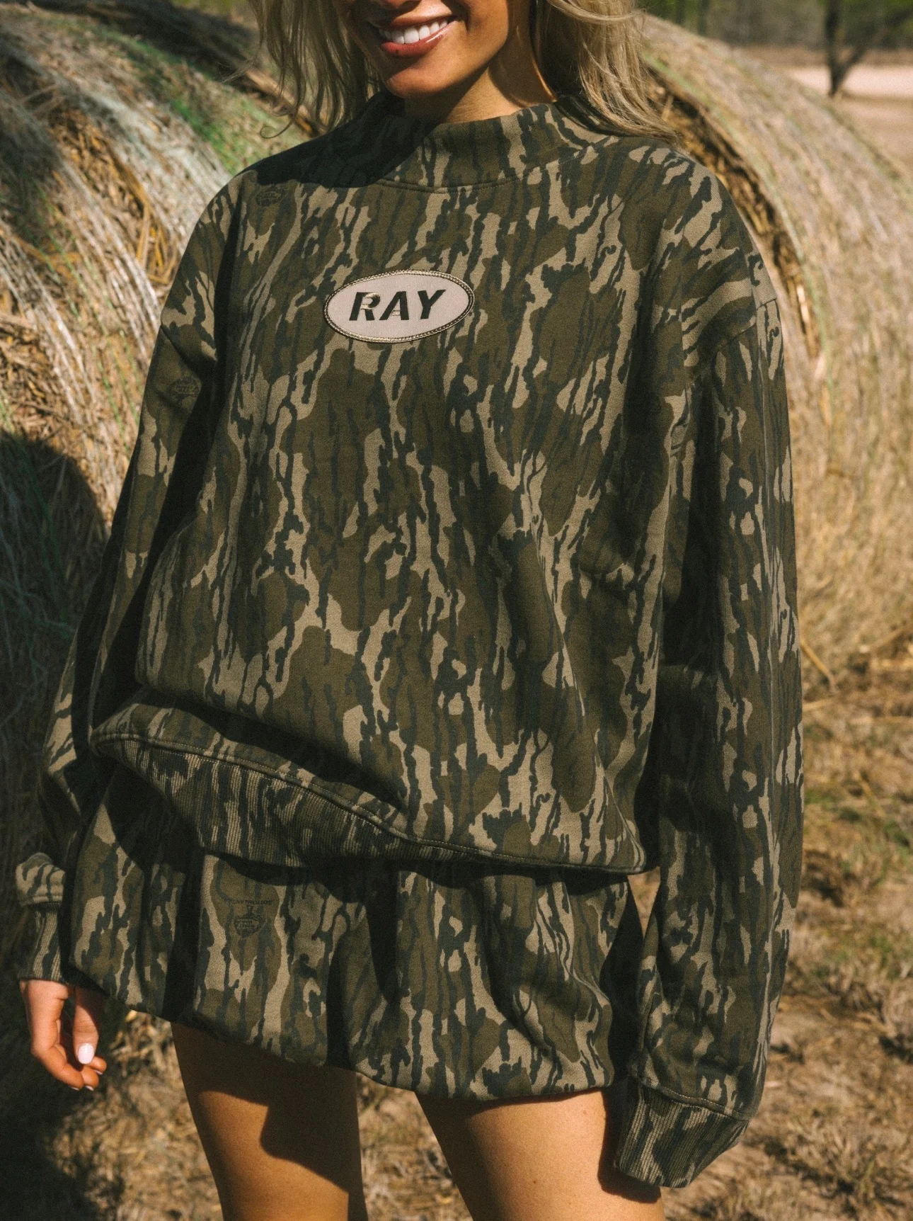 Mock Neck Sweatshirt - Mossy Oak® Bottomland® - Image 3